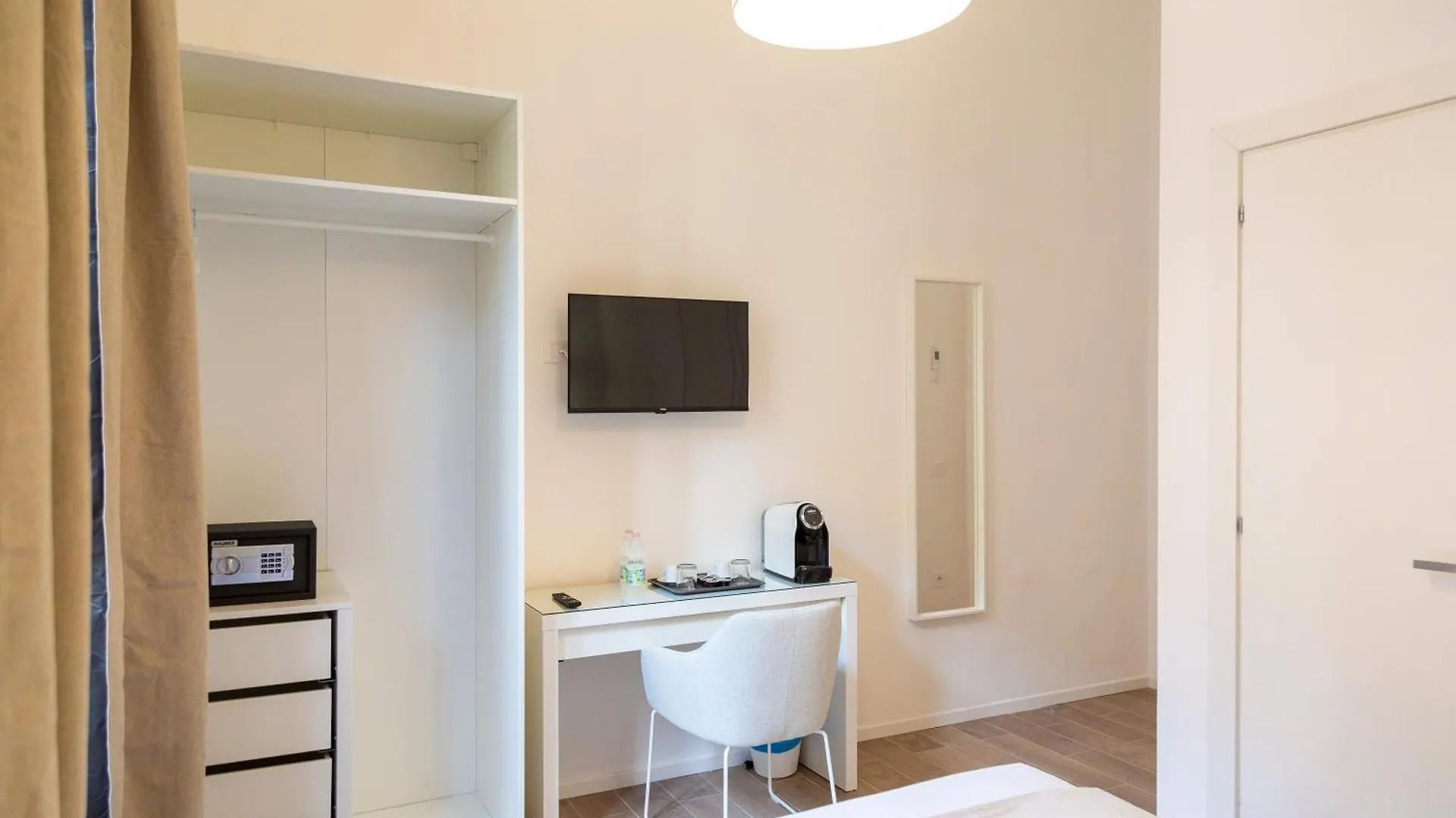 IV Domus Borsieri Hotel Rome